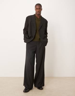 ASOS DESIGN ASOS DESIGN loose leg pleat front suit trouser in black
