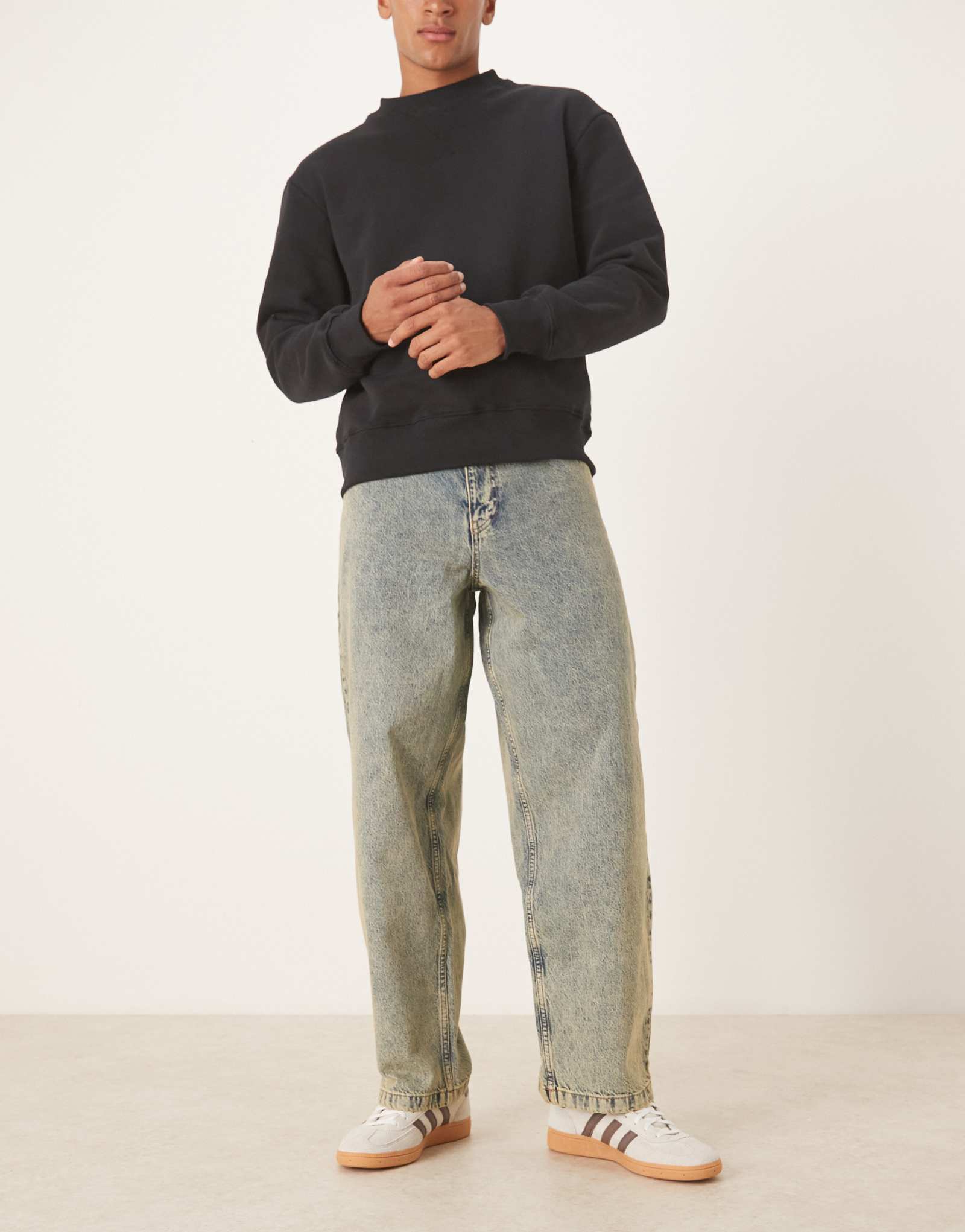 ДИЗАЙНЕРСКИЕ свободные джинсы прямого кроя желтого цвета ASOS DESIGN с эффектом стирки