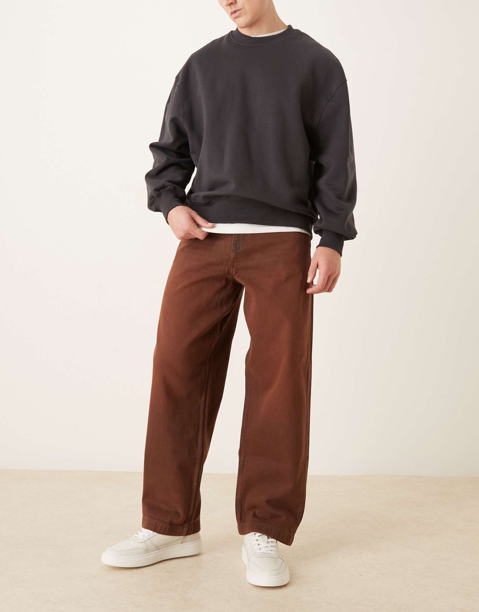 ДИЗАЙНЕРСКИЕ свободные прямые джинсы ASOS в застиранном табачно-коричневом цвете