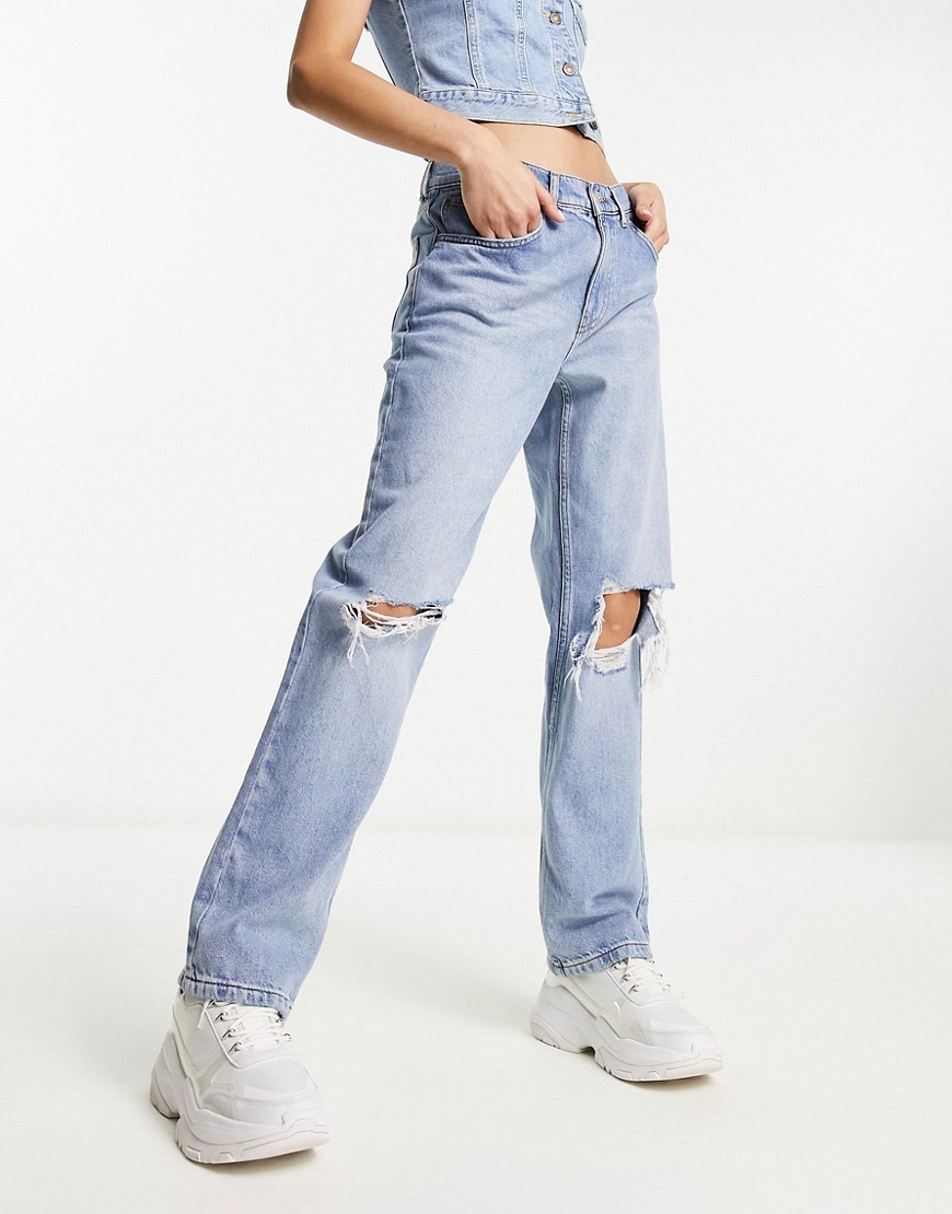 Asos Design Straight Jean In Light Wash With Rip And Split Hem-blue