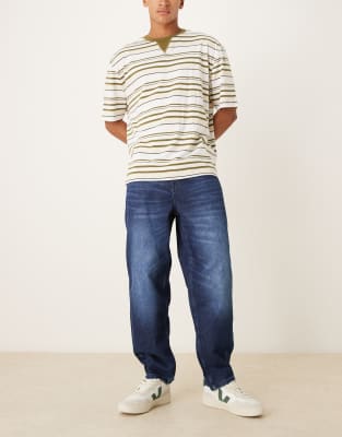 loose straight leg jeans in dark rinse wash-Blue
