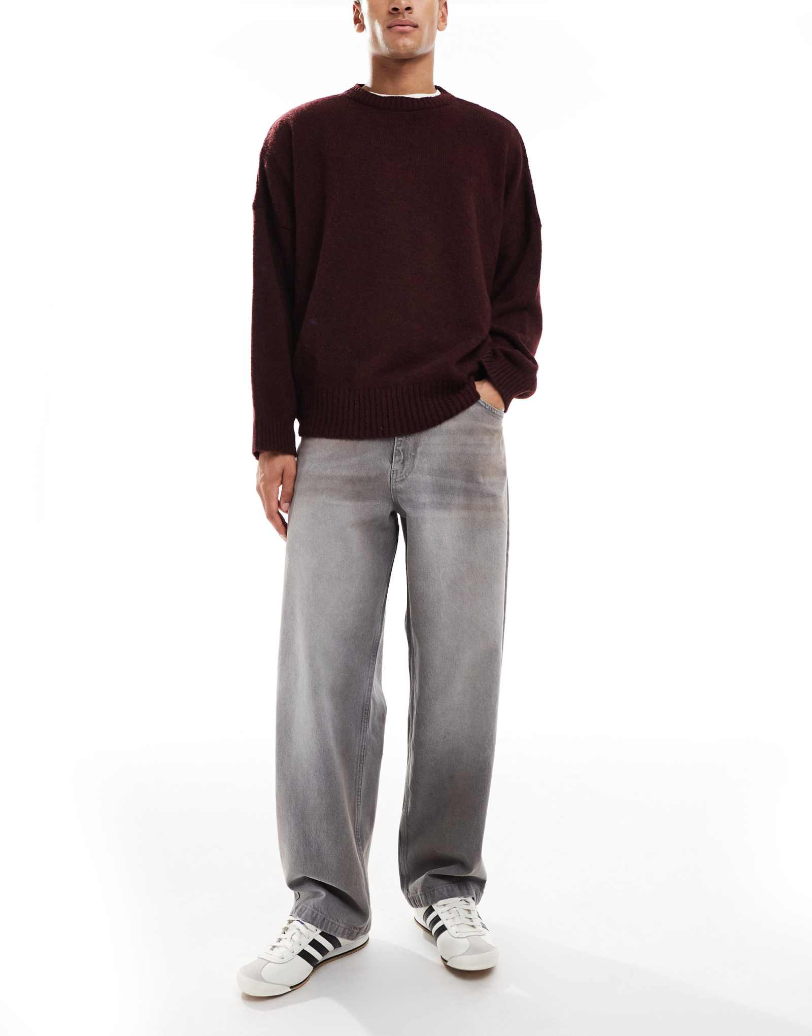 ДИЗАЙНЕРСКИЕ стрейчевые джинсы ASOS свободного кроя с прямыми штанинами серого цвета в стирке