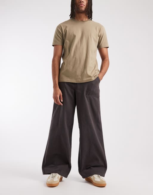 ASOS DESIGN loose trousers in charcoal, 3 of 5