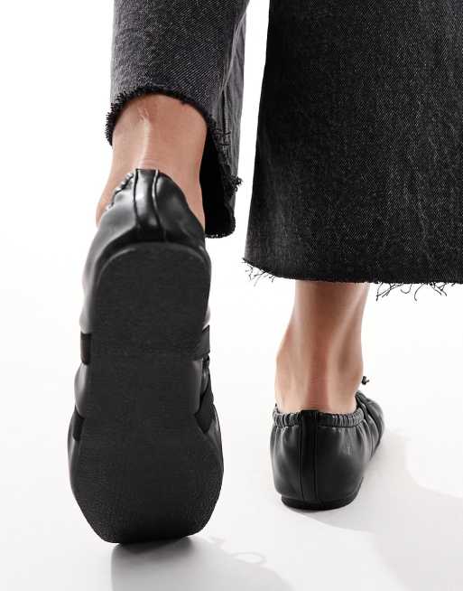 ASOS DESIGN – Los Angeles – Czarne marszczone balerinki z poliuretanu, 4 z 4