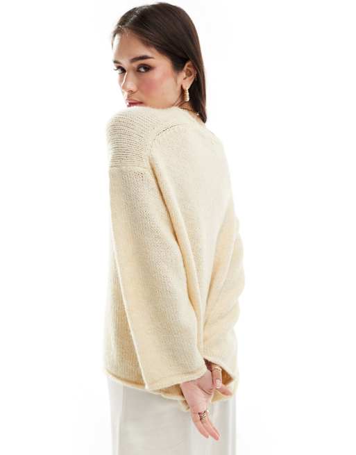 ASOS DESIGN - Losgebreide trui met V-hals en lange pasvorm in crème, 3 van 4