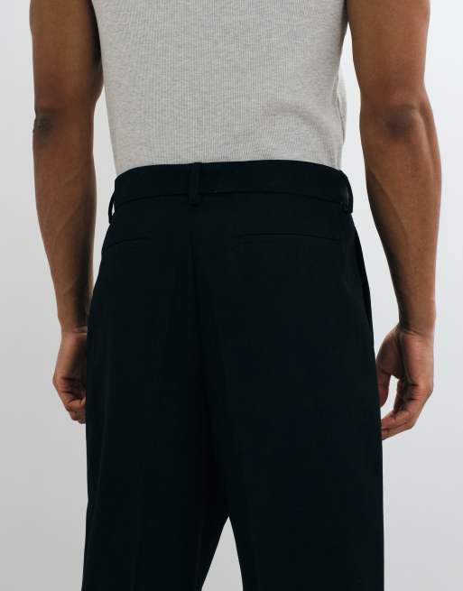 ASOS DESIGN losvallende broek met rechte pijpen en gespceintuur in zwart, 5 van 5