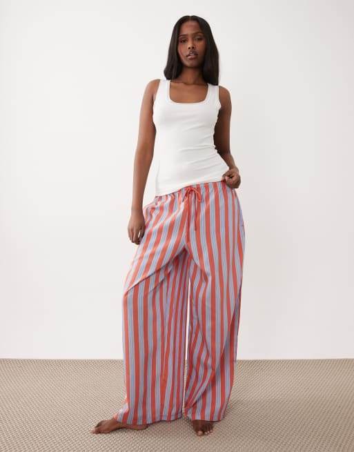 ASOS DESIGN - Lot de 2 débardeurs de pyjama avec bordure en tulle - Blanc et avoine, 2 de 4