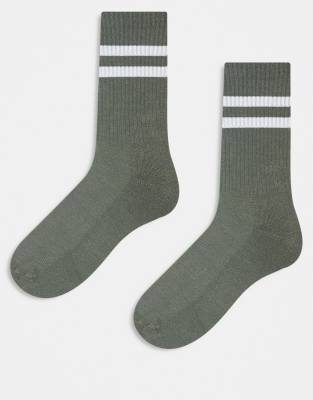 ASOS DESIGN - Lot de 2 paires de chaussettes à rayures - Kaki/blanc-Vert