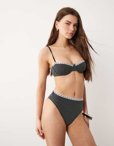 ASOS DESIGN - Lottie - Sort bikini med hvide blondedetaljer og polkaprikker - view 1