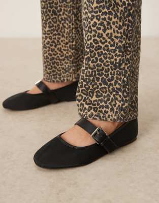 ASOS DESIGN - Lou - Mary-Jane-Ballerinas aus Canvas in Schwarz