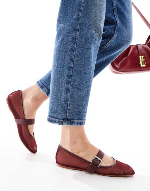 ASOS DESIGN Lou Mary Jane Ballerinas aus Netzstoff in Burgunder