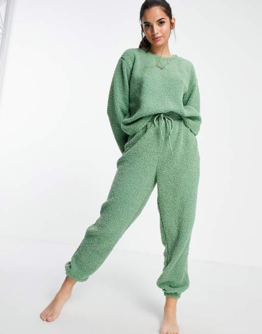 ASOS DESIGN lounge borg sweat & jogger set in green