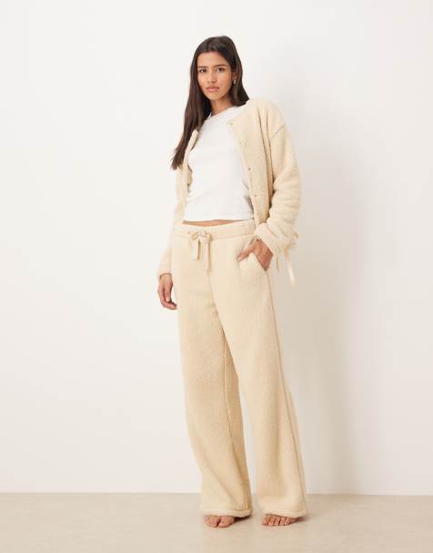ASOS DESIGN lounge cuddle fleece straight leg pants in oatmeal - view 1