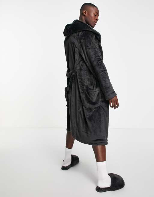 Mens fluffy store dressing gown asos