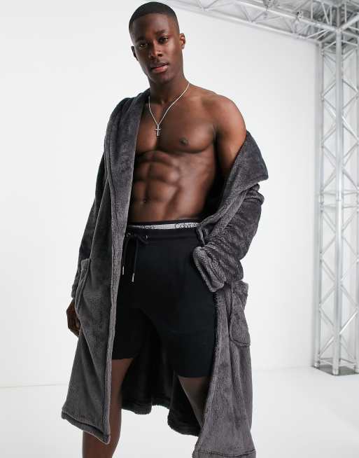 ASOS DESIGN lounge dressing gown in charcoal fleece, 4 of 4