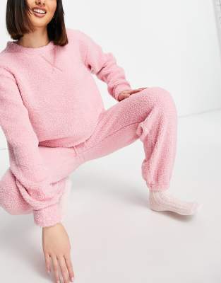 pink sweatshirt and sweatpants set