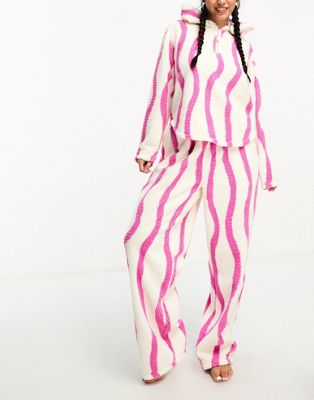 ASOS DESIGN lounge honeycomb wavey print fleece hoodie & trouser set in cream & pink