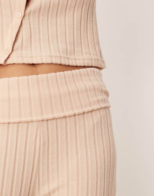 ASOS DESIGN – Lounge-Hose in Steinbeige mit breiter Rippstruktur, weitem Bein und Umschlagbund, 3 von 4