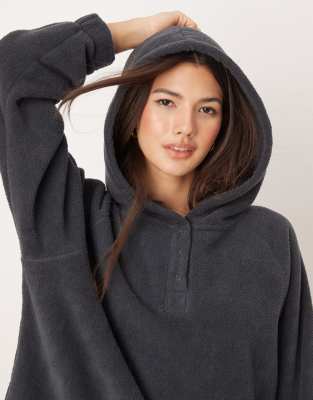 lounge microfleece hoodie in steel gray