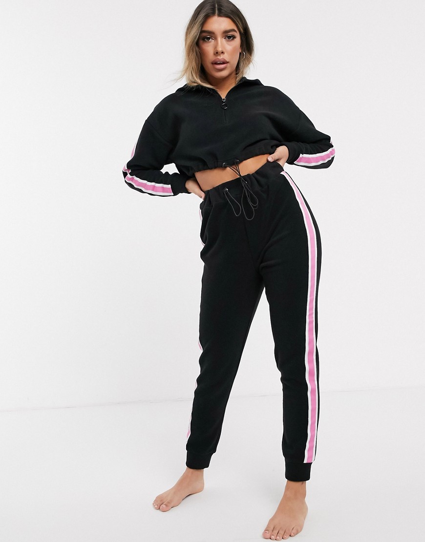 ASOS DESIGN - Lounge microfleece hoodie met koordstoppers en legging met hoge taille-Zwart
