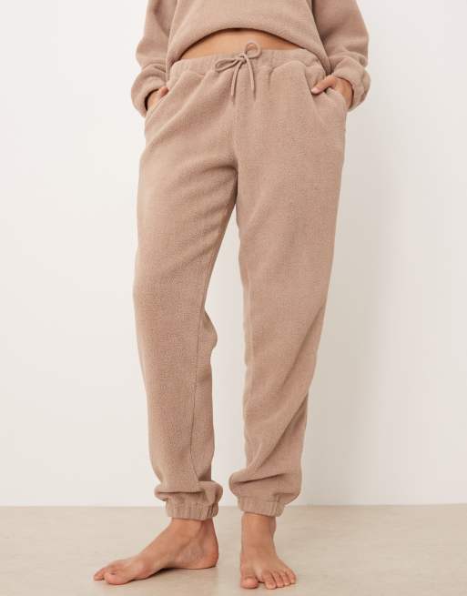 ASOS DESIGN lounge microfleece jogger in taupe, 3 of 4