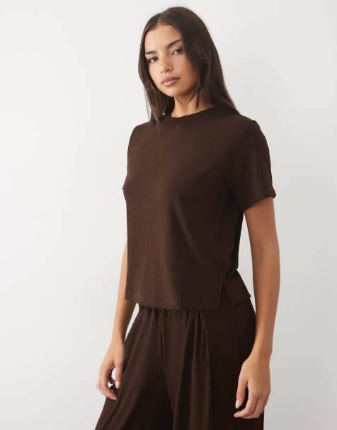 ASOS DESIGN lounge mix & match oversize'owy prążkowany T-shirt z rozcięciem z boku w kolorze czekoladowym - view 1