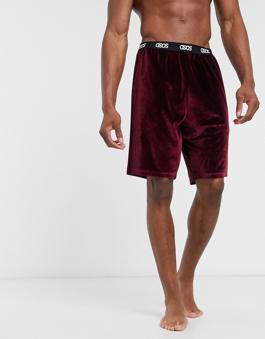 ASOS DESIGN Lounge - Pantaloncini del pigiama in velour bordeaux con logo in vita-Rosso