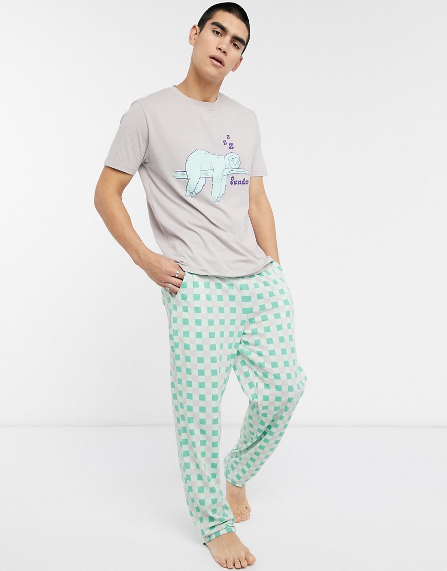 ASOS DESIGN - lounge pyjamaset met t-shirt en broek in grijs en mintgroen met luiaardprint-multi