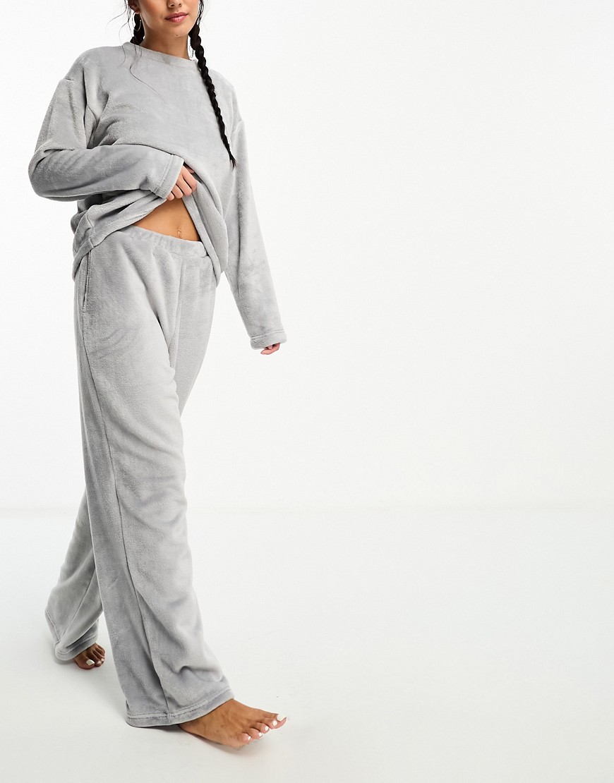 ASOS DESIGN lounge super soft fleece sweat & trouser set in grey