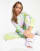 Thumbnail 1 van 4