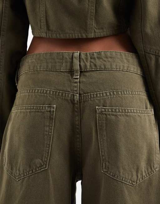 ASOS DESIGN low rise barrel jeans in khaki, 4 of 5