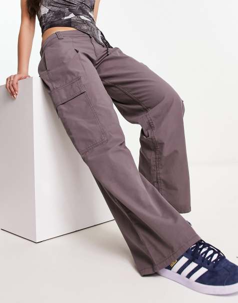 ASOS DESIGN low rise cargo pants in gray - view 1