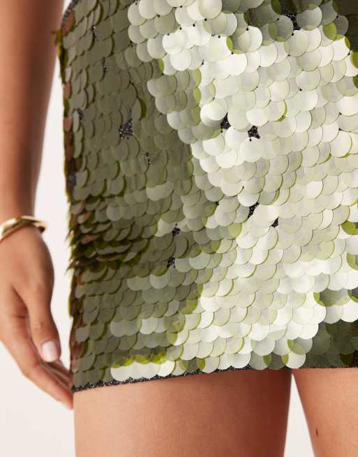 ASOS DESIGN low rise large sequin disc mini skirt in forest green, 4 of 5