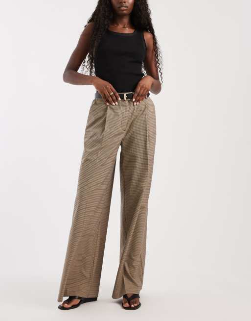 ASOS DESIGN low rise mensy trousers in beige dogtooth, 2 of 5