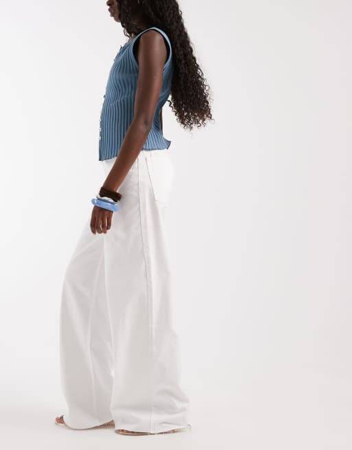 ASOS DESIGN low rise raw waistband straight leg jeans in white, 2 of 5