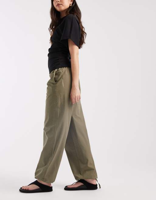 ASOS DESIGN low rise slim balloon pants in khaki green, 2 of 5