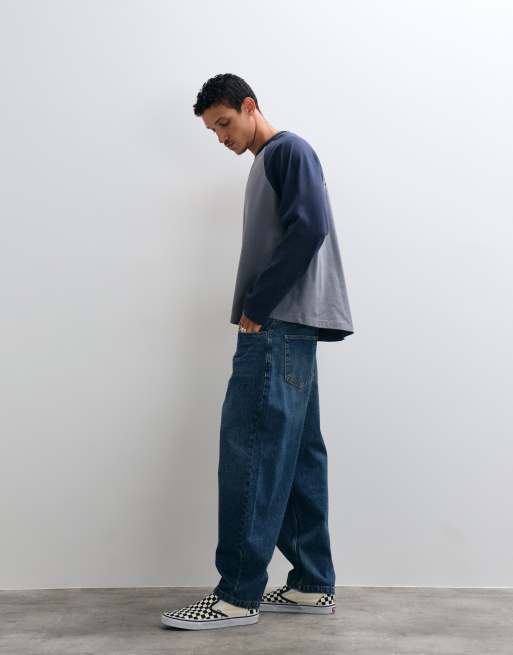 ASOS DESIGN low rise slim barrel jeans in dark wash blue, 2 of 5