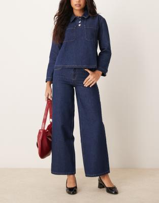 low rise wide leg jean in indigo-Blue