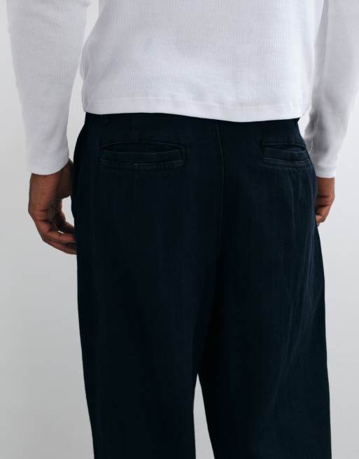 ASOS DESIGN løse jeans i mørkeblå vask med sildebensmønster, 4 af 5