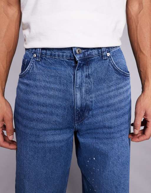 ASOS DESIGN - Løstsiddende blå jeans med lige ben og malerpletter, 4 af 5