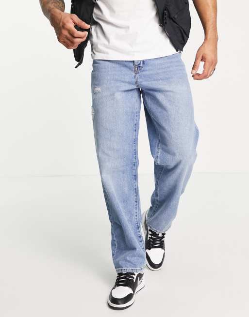ASOS DESIGN - Løstsiddende blå jeans med lys vask og sliddetaljer