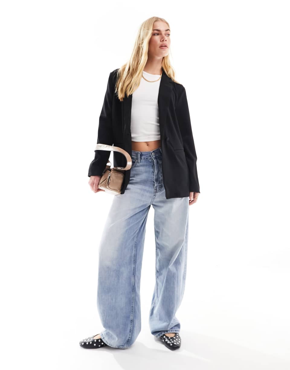 Loose blazer