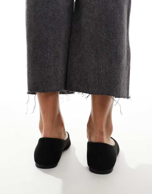 ASOS DESIGN - Lucky - Puntige ballerina's van suedette in zwart, 2 van 4