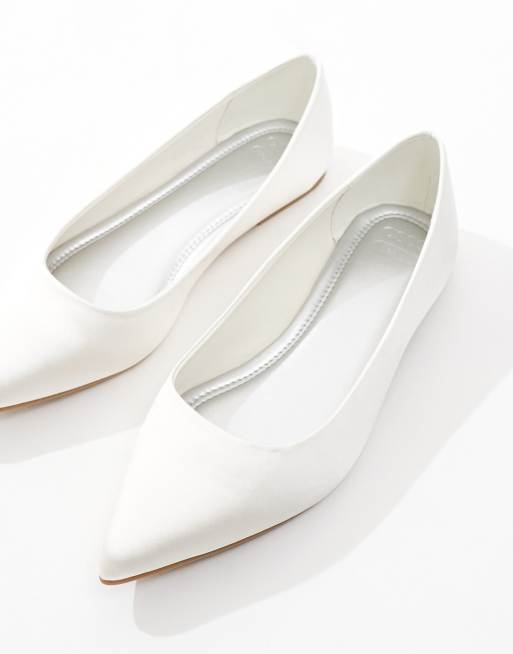 ASOS DESIGN - Lucky - Spidse ballerinaer i elfenbensfarvet satin, 2 af 4