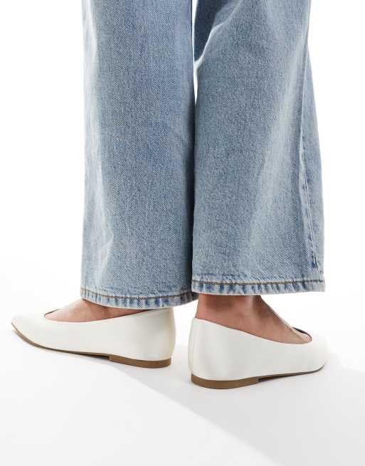ASOS DESIGN - Lucky - Spidse ballerinaer i elfenbensfarvet satin, 4 af 4