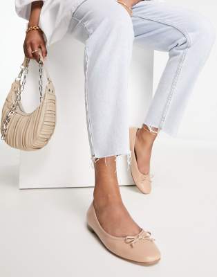 ASOS DESIGN - Lullaby - Ballerinas in Beige mit Schleife-Neutral