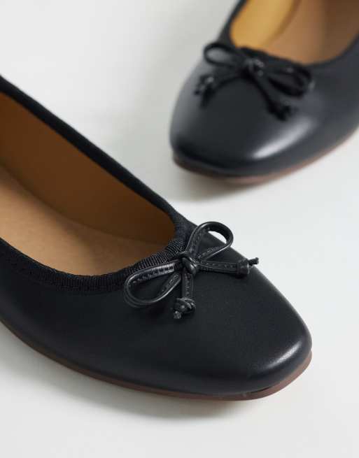 ASOS DESIGN Lullaby bow ballet in black, 2 of 4