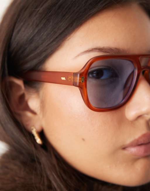 ASOS DESIGN - Lunettes de soleil aviateur à verres bleus et motif écaille de tortue, 2 de 3