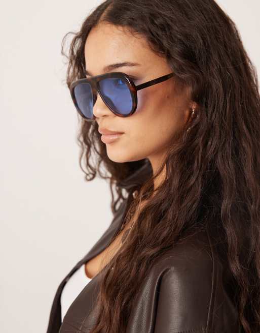 ASOS DESIGN - Lunettes de soleil aviateur avec branches métalliques - Marron avec verre teinté bleu, 3 de 3
