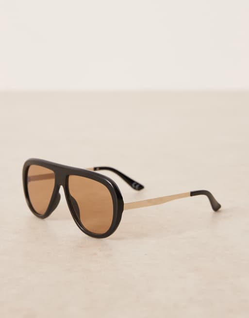 ASOS DESIGN - Lunettes de soleil aviateur avec branches métalliques - Noir avec verres teintés marron, 2 de 3